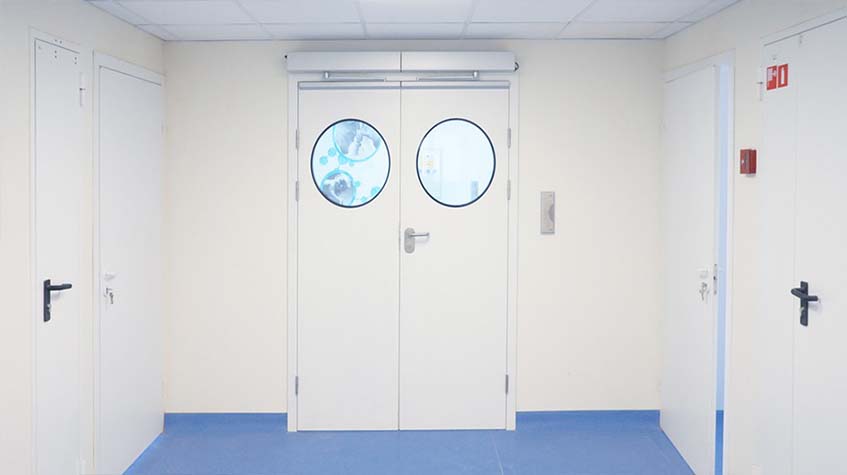 PORTAS COM BATENTE